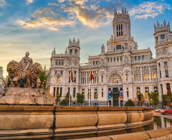 Ontdek de Spaanse hoofdstad Madrid incl. vlucht en ontbijt